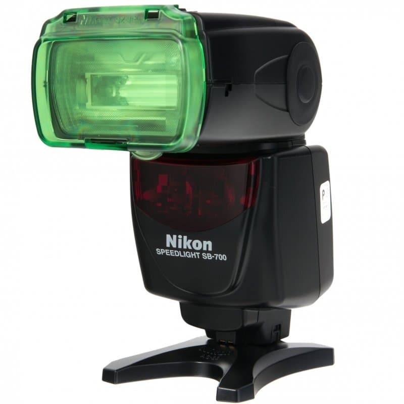 Фотовспышка Nikon Speedlight SB-700, чёрная