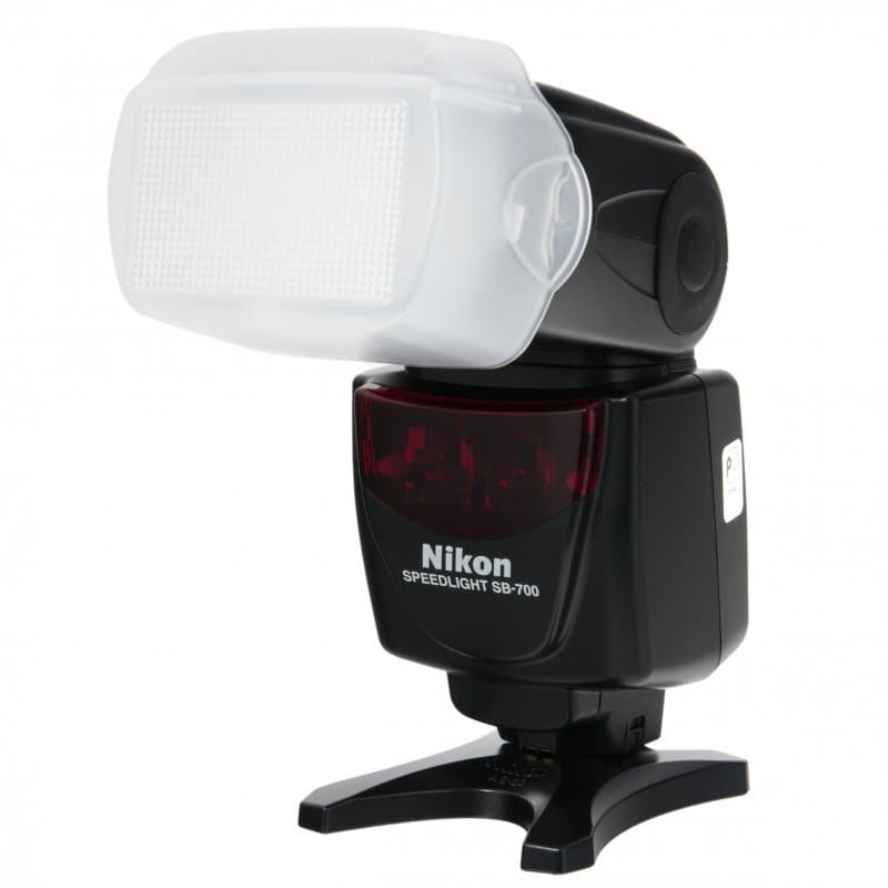 Фотовспышка Nikon Speedlight SB-700, чёрная
