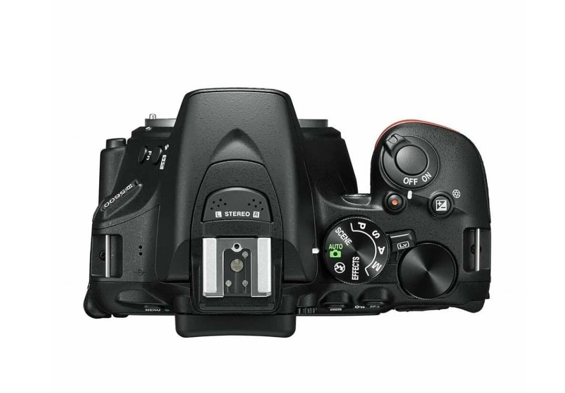 Фотоаппарат Nikon D5600 Body, черный
