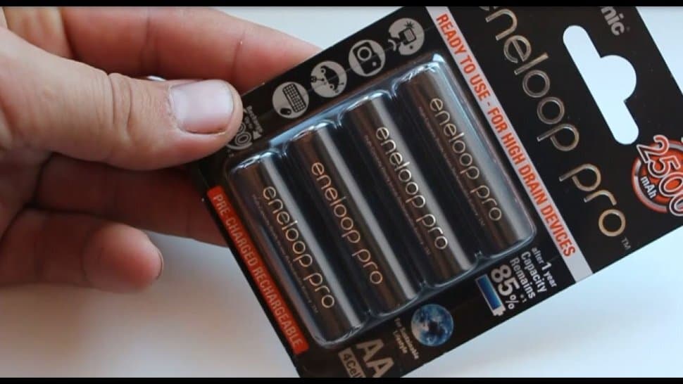 Panasonic Eneloop pro 2500 mAh AA 1,2V x 4 шт. BK-3HCDE/4BE