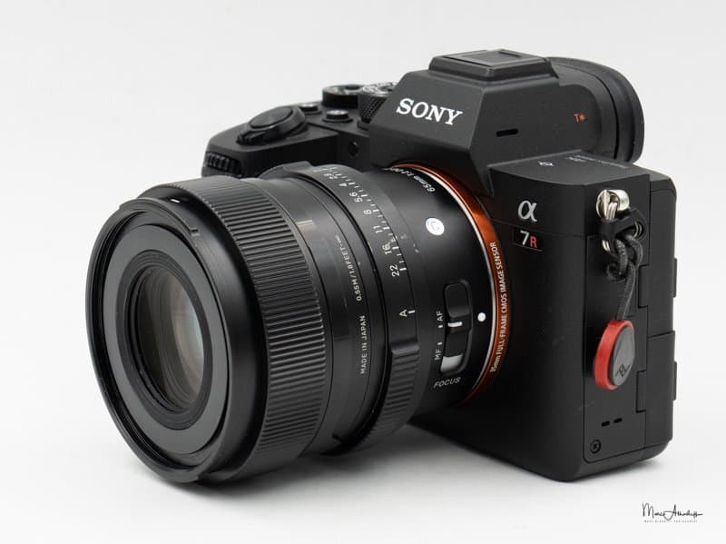 Объектив Sigma AF 65mm f/2.0 DG DN Contemporary L-mount