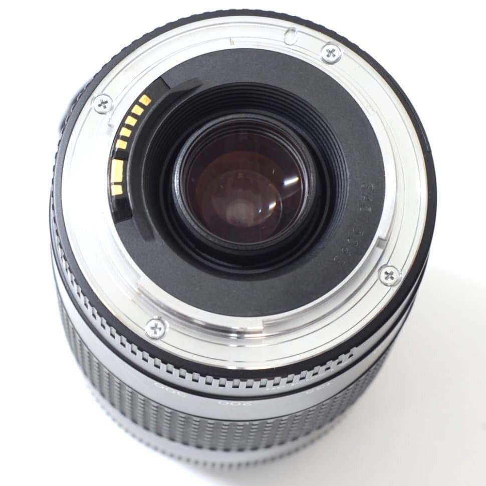 Объектив Canon EF 75-300mm f4.0-5.6 III