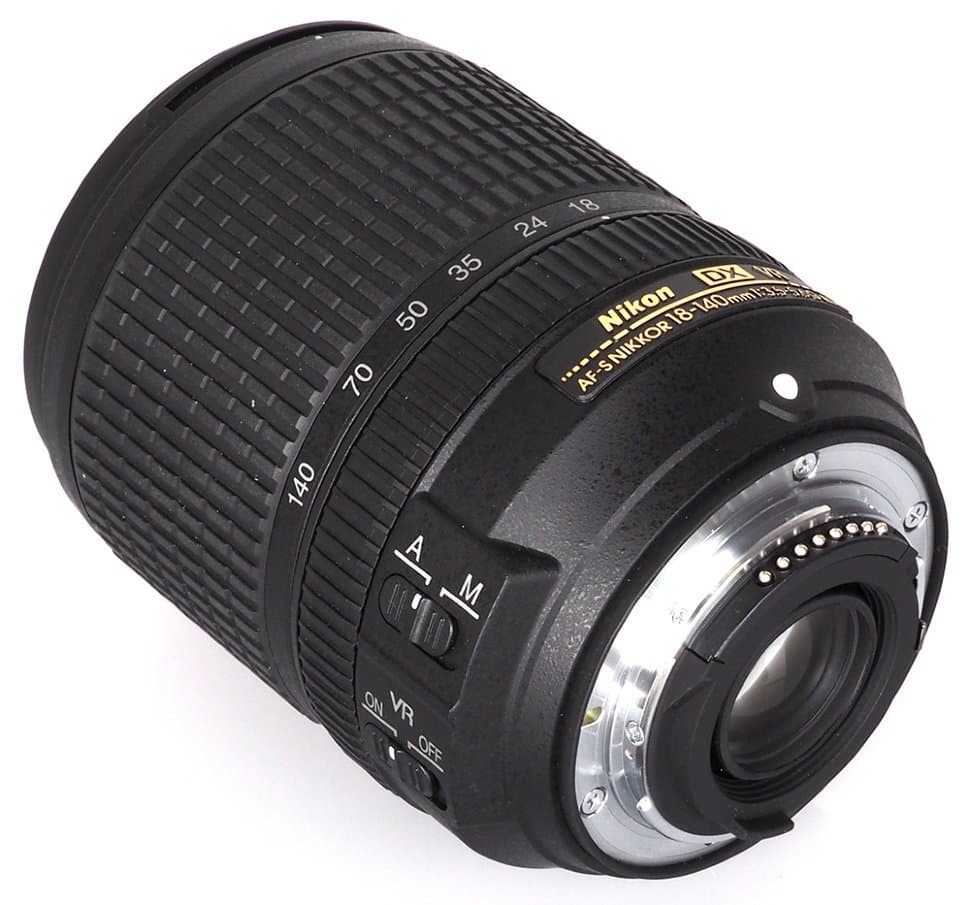 Объектив Nikon AF-S DX NIKKOR 18-140mm f/3.5-5.6G ED VR, чёрный