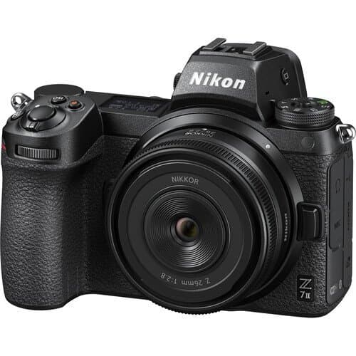Объектив Nikon NIKKOR Z 26mm f/2.8, чёрный