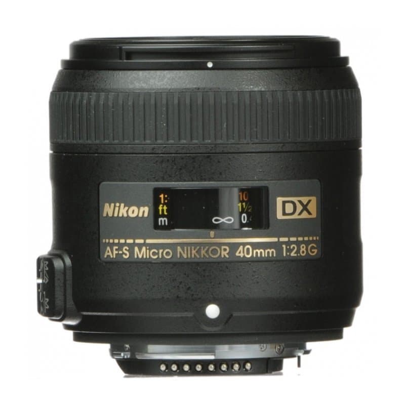 Объектив Nikon AF-S DX Micro NIKKOR 40mm f/2.8G, чёрный